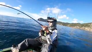 Турнирный день и big fish на каяке - рыбалка в Новой Зеландии у Короманделя