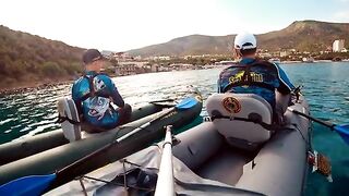 Пять видов и ядовитая рыба - рыбалка на Черном море с сыном на каяке