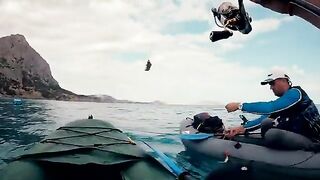 Пять видов и ядовитая рыба - рыбалка на Черном море с сыном на каяке