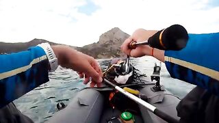 Пять видов и ядовитая рыба - рыбалка на Черном море с сыном на каяке