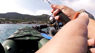 Первая морская рыбалка с каяка у Нового Света - рыбалка в Черном море