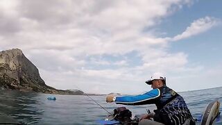 Первая морская рыбалка с каяка у Нового Света - рыбалка в Черном море