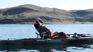 Первые шаги на морском каяке - рыбалка в Норвегии у северного берега