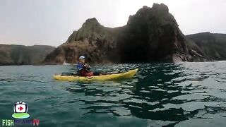 Surface lures у рифов Джерси - рыбалка в Великобритании с каяка