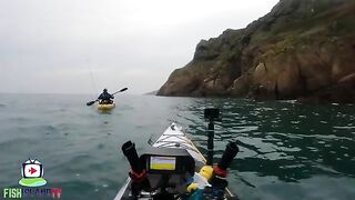 Surface lures у рифов Джерси - рыбалка в Великобритании с каяка