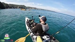 Surface lures у рифов Джерси - рыбалка в Великобритании с каяка