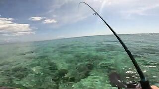 Ночёвка на острове и каяк у рифов - рыбалка на Бали