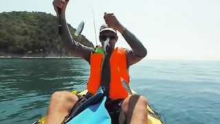 Одна рабочая точка и дорожка с каяка - рыбалка в Геленджике у Джанхота