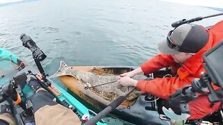 Bucket list halibut с каяка - рыбалка в Тихом океане