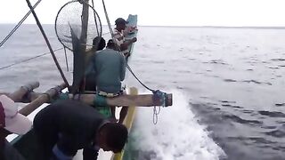 Додандува, малый борт и тунец - рыбалка на Шри-Ланке в океане