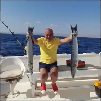 Марса-Алам, малый борт и рыба на палубе - рыбалка в Красном море