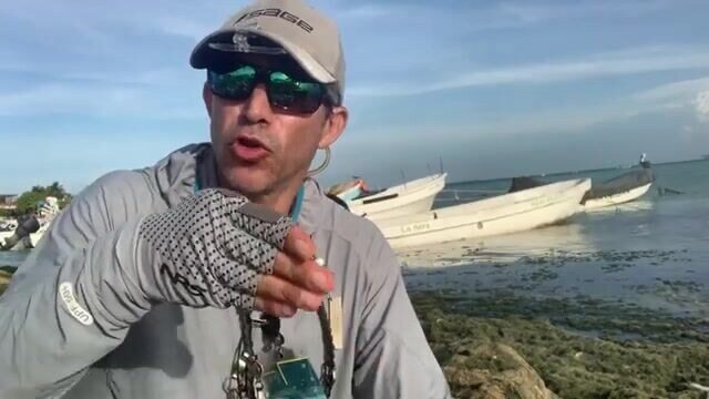Морская рыбалка с лодки в Лос-Рокесе, первый выход и смена точек