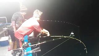 Рыбалка в Малайзии с борта Kinabalu Catarina