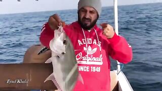 Морской выход Al Hira Fishing Trips у Шарджи