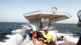 Рыбалка с моторной лодки в Аджмане