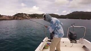 Нахлыст у Праслина с лодки AGT Charters