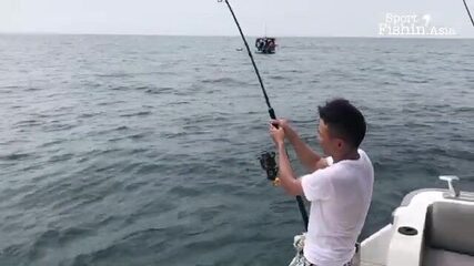 Удилище в дуге на Sea Urchin Charters