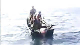 Тунец с маленькой лодки у Марокко