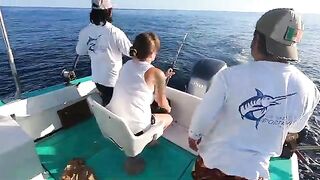 На рассвете крутят катушку у Канкуна