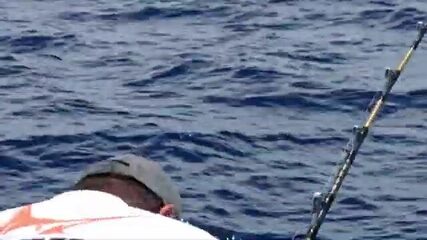 Снасть за кормой у BlackRiver Charters