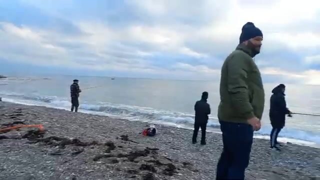 Полтора кило радужной форели с зимнего пруда под Архипо-Осиповкой