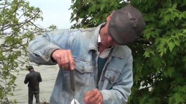 «Кило двести за час» - бычковый разговор на таганрогском пирсе