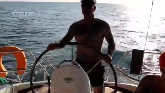 Выбирай яхту в Имеретинском порту Адлера с умом, а не наугад