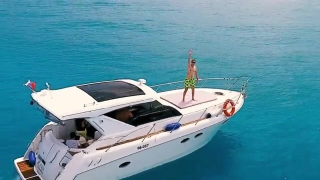 Удочка или дельфины - что берём на выходе в море под Адлером?