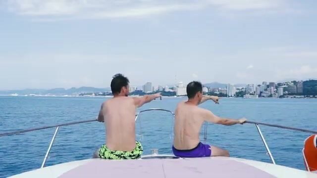 Удочка или дельфины - что берём на выходе в море под Адлером?