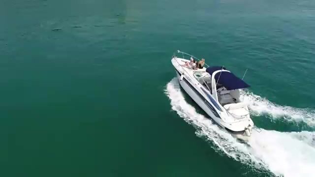 Арендуй катер в Адлере - и лови сам, без чужого самодура