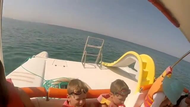 «Через час - у затонувшего корабля» - обычный маршрут яхт в Витязево