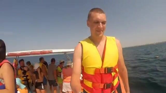 «Через час - у затонувшего корабля» - обычный маршрут яхт в Витязево