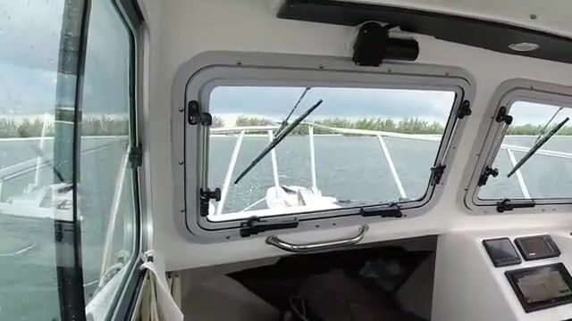 Дождь над Абако (Багамы): глубокая донка с рубки моего катера