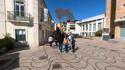 В Кашкайше есть квартал, который помнит, когда лодки заходили прямо в город
