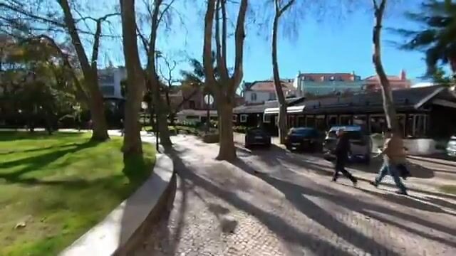 В Кашкайше есть квартал, который помнит, когда лодки заходили прямо в город