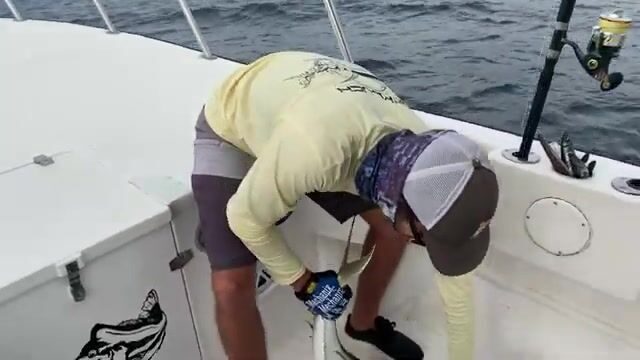 Шесть миль на север от базы: первый день колумбийской рыбалки