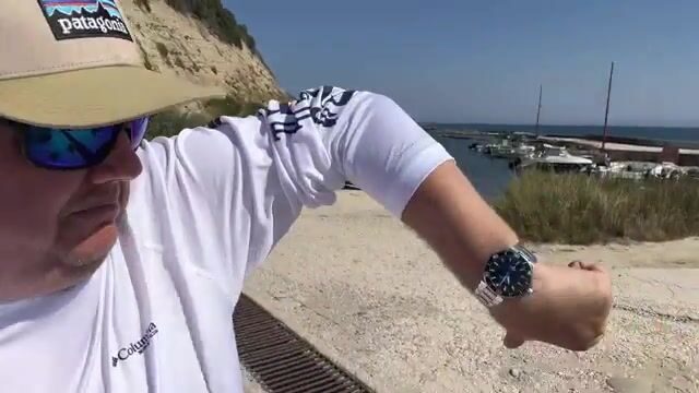 «Десять барракуд за час»: скалистый берег на юге Корфу