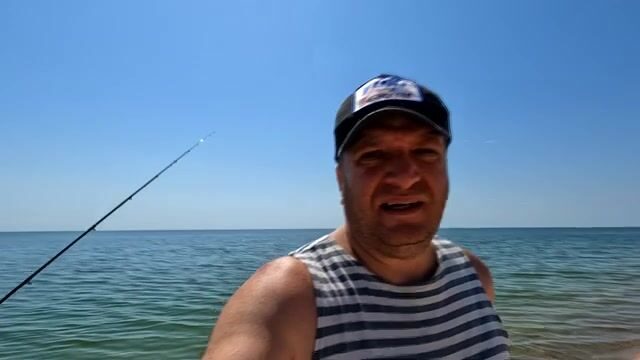 Бердянск, полный штиль: бычок молчит, чехонь тоже
