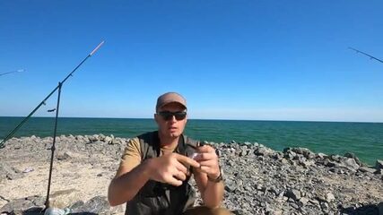 Азовский калкан клюёт там, где дно вдруг ломается ракушечником