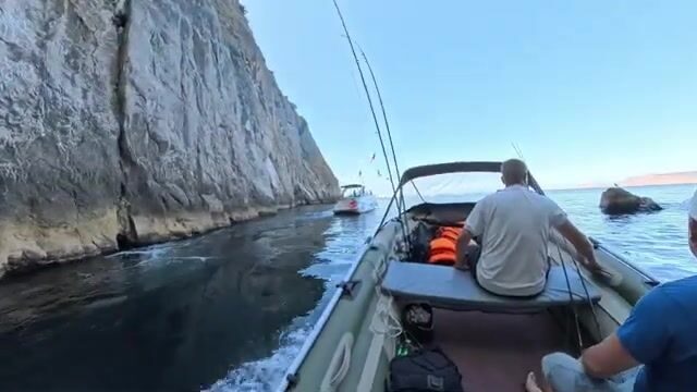 Балаклава на рассвете: выходи на ПВХ за барабулькой