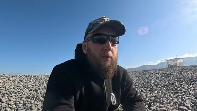 Что клюёт со скал Дюрсо под Новороссийском?
