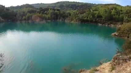 Тихое водохранилище под Фамагустой: карп и утренний штиль