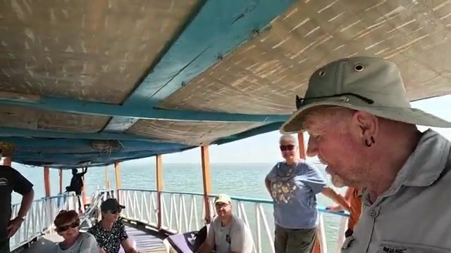 Дамы против джентльменов: кто вытащил больше у берегов Гамбии