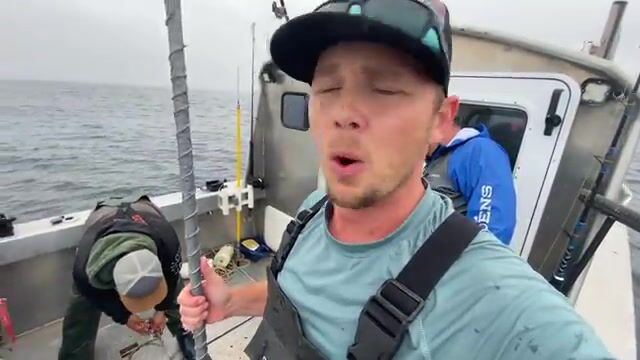 Залив Аляска: восемьдесят фунтов палтуса и закрытый лимит трески за один выход