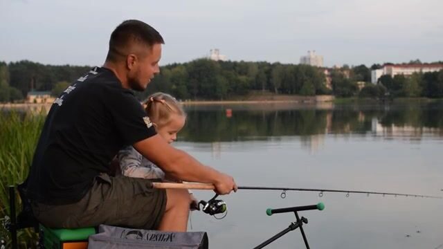 Криница под Минском: как рыбная мука не пугает уклейку, зато цепляет судака на опарыша