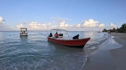 Тунец у Роатана в Гондурасе клюёт, только не тот, что нужен