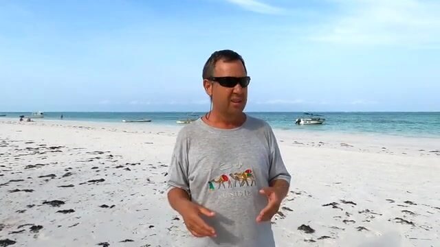 Возьми таблетки от укачивания: с Кивенгвы на волну выходит лодка с одним мотором