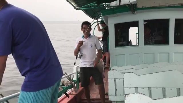 «Самсонг» на сорок минут пути: утро в заливе у Хуахина