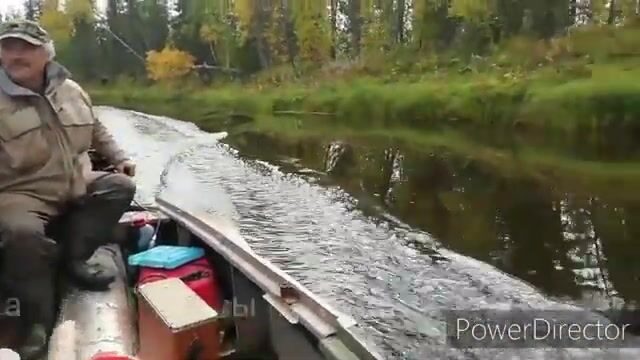 На реке Кута хариус берёт с рассветным туманом