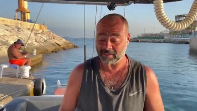 Тунец из Ливана: утренний улов, обеденная тарелка сырым в Джунии
